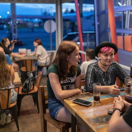Fairsleep Avia Motel Gmuend Гмюнд Экстерьер фото